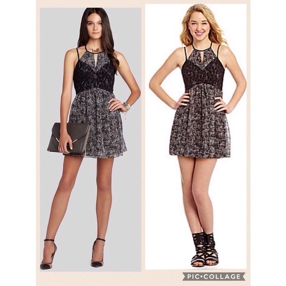 đź’•BCBGENERATIONđź’• Short Print Dress with Lace Trim 8 - Picture 1 of 6
